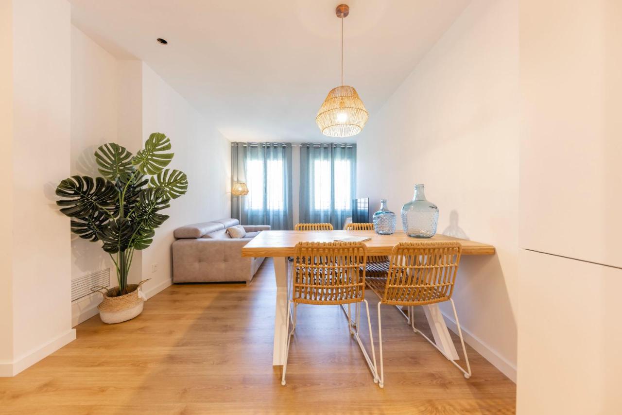 Bravissimo Tarla, 2-Bedroom Apartment Girona Dış mekan fotoğraf